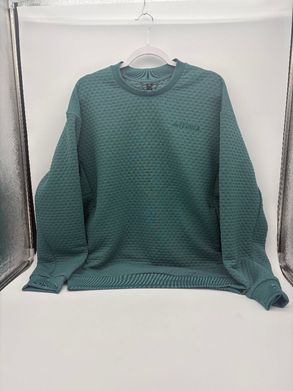 NWT Mens Adidas Terrex Medium Preloved Teal XPL Crewneck Sweatshirt